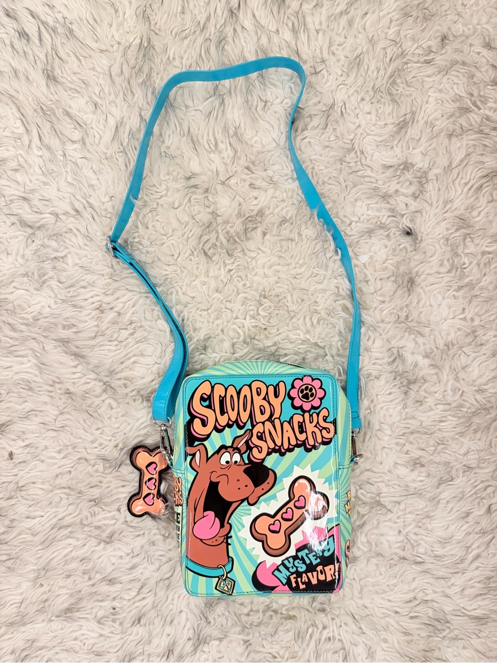 Dolls Kill x Scooby Doo Cereal Snacker Crossbody Bag - Green/Blue